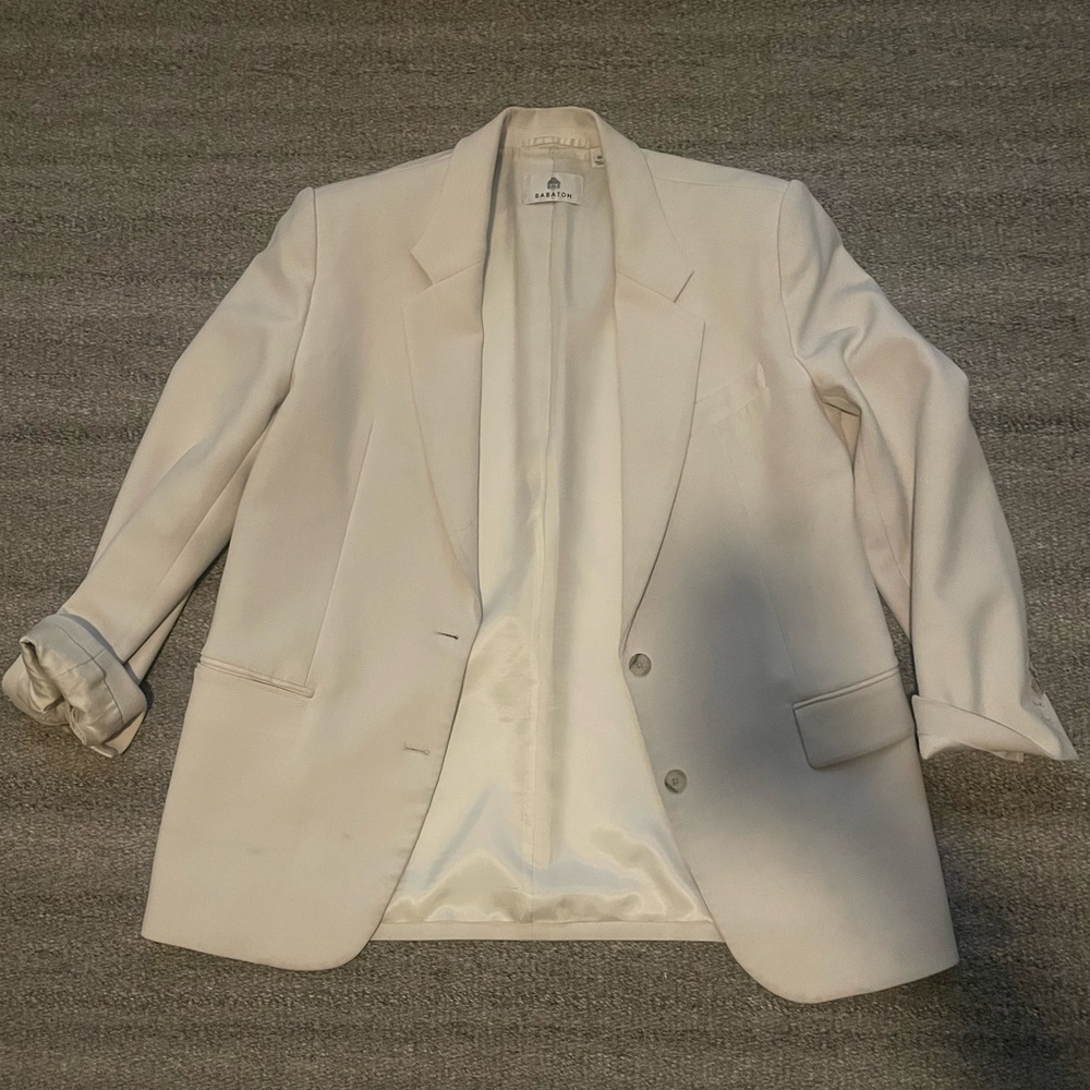 aritzia matte pearl blazer